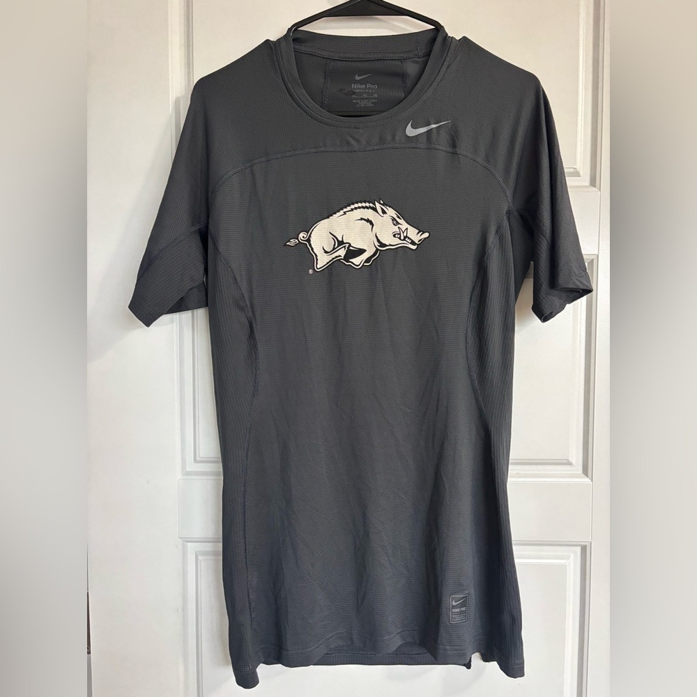 Nike Pro Arkansas Razorbacks Fitted Tee Women’s XL